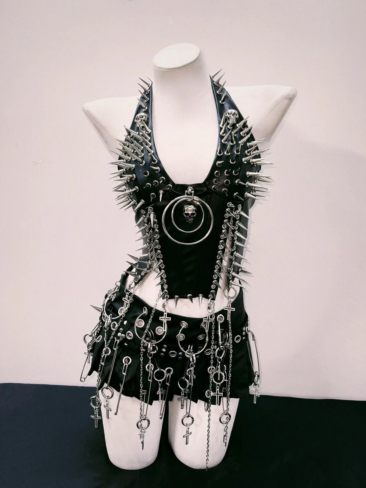 Rivet Nocturne Separates